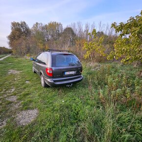 Chrysler grand voyager - 4