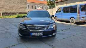 Lexus LS600hL - 4