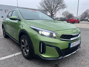 KIA XCeed 1,5 T-GDi  7 DCT SILVER - 4