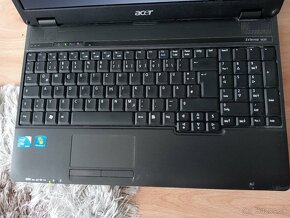 predám Acer extensa 5635 / 4gb ram / 250gb hdd / Windows xp - 4