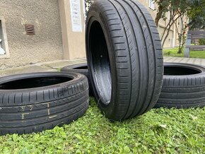 Letné pneumatiky 235/45/R20 V XL,rezervované… - 4