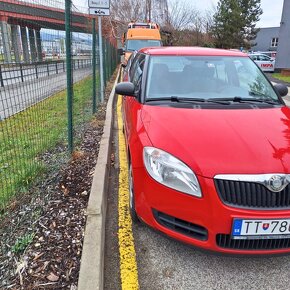 Na predaj: Škoda Fabia 1.2 Benzín (2010) - 4