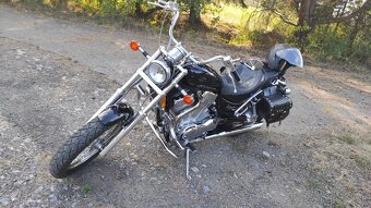 Suzuki VS 1400 Intruder - 4