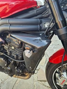 Triumph SPEED TRIPLE 1050 SE - 4