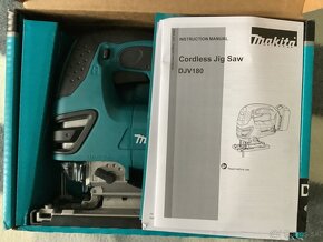 Makita priamociara pila djv180 18v s nabijackou a baterkou - 4