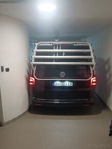 VW Multivan T5.1-vymenený motor+v koži+Led,Xenon+DSGAutomat - 4