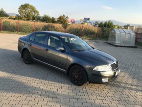 Škoda Octavia - 4