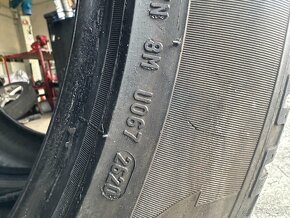 275/45 R21 Pirelli Scorpion - 4