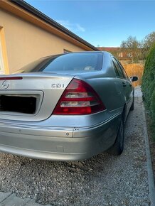 Mercedes Benz C220 CDI - 4