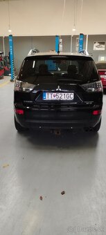 Mitsubishi Outlander - 4