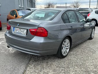 BMW Rad 3 320i - 4