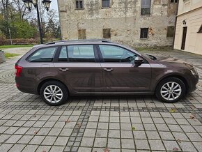 Škoda Octavia Combi 1.6 TDI M5 Elegance Navi Lane R16 - 4