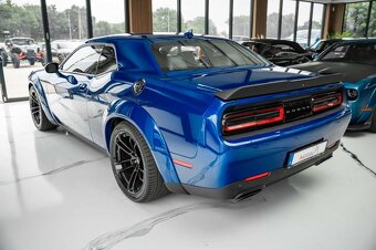 Dodge Challenger 6,4 SCAT PACK - 4