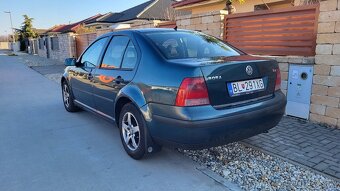 Volkswagen Bora 1.9 TDi 85kw - 4