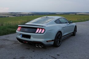 Ford Mustang Mach 1 - 4