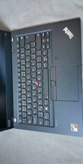 Lenovo Thinkpad T14s na nahradne diely - 4