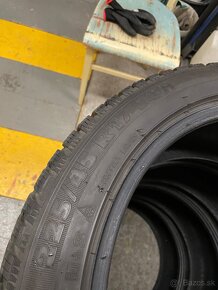 225/45 r17 - 4