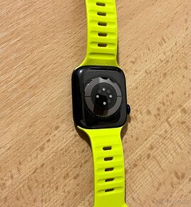 Inteligentne hodinky Apple Watch series 8 45mm - 4