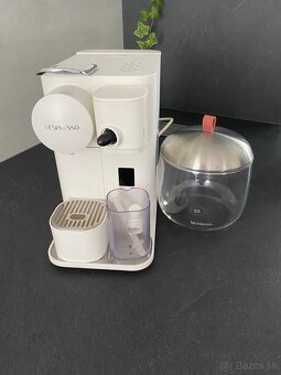 Predám  kávovar Nespresso De'Longhi Latissima White EN510.W - 4