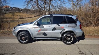 Toyota Rav4 - 4