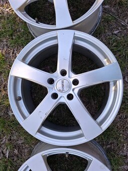 Dezent 5x115r18 - 4