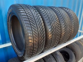 225/55R17 zimné pneumatiky GoodYear - 4