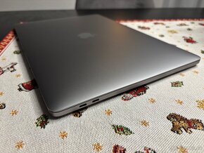 Na predaj: MacBook Pro 15" (2016) - 4