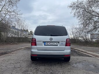 Predam Volkswagen Touran 2,0tdi - 4