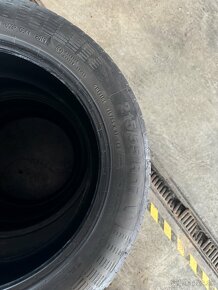 Pneumatiky 215/55R17 - 4