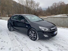 Opel Astra 1.7 CDTi - 4