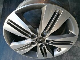 Alu Sada = 5x114,3 = R18 = orig. HYUNDAI - 4