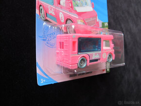 Hot Wheels Barbie Dream Camper - 4