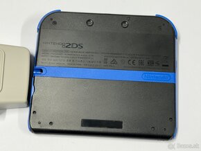 Nintendo 2ds plné hier - Funkčné s nabíjačkou - 4