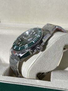 Rolex Submariner Green Dial - 4