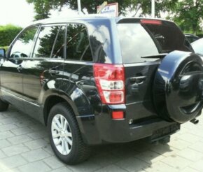 Suzuki Grand Vitara 1.9 DDiS 4x4 Comfort - 4