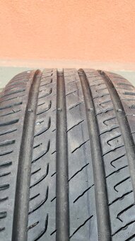 Barum Bravuris 5 HM 235/45 R18 letne - 4