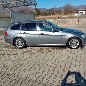 BMW E91 rv 2010 - 4