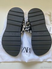 Predám dievčenské sandále ZARA - 4