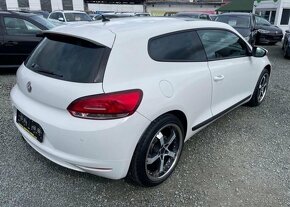 Volkswagen Scirocco 2.0 TSI SPORT benzín manuál 147 kw - 4