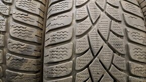 Predám 4ks jazdené zimné 235/45r19-99V Dunlop - 4