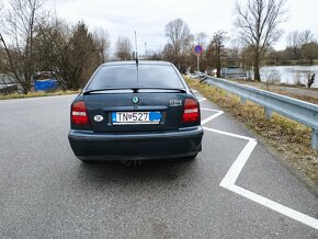 Škoda Octavia I 1.8 benzín 92 KW - 4