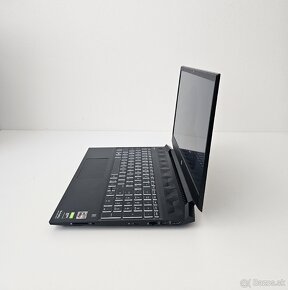 Herný notebook HP I5 GTX 1650 ti 20 GB RAM 15.6 - 4