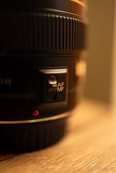 Canon EF 85mm 1.8 Ultrasonic - 4