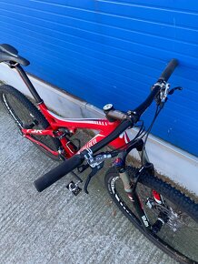 SPECIALIZED EPIC BRAIN 29” velkost L - 4