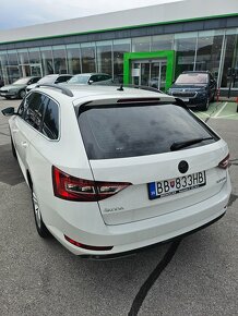 Skoda superb - 4