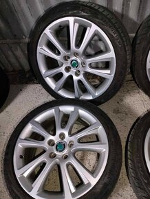 4ks alu orig. Škoda 5x112 R18 pneu 225/40 - 4