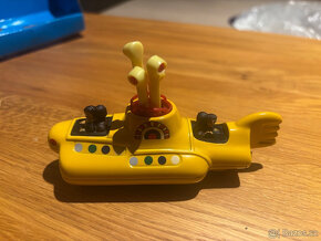 Originální Raritní model The Beatles Corgi Yellow Submarine - 4