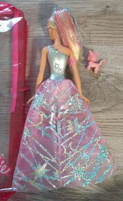 Bábika originál Mattel z filmu Barbie vo hviezdach - 4