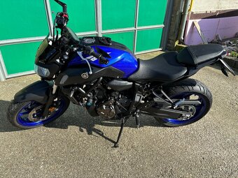 Yamaha Mt07 - 4