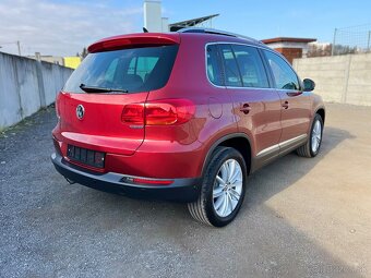 Volkswagen Tiguan 2.0TDI Track&Style 4-Motion - 4